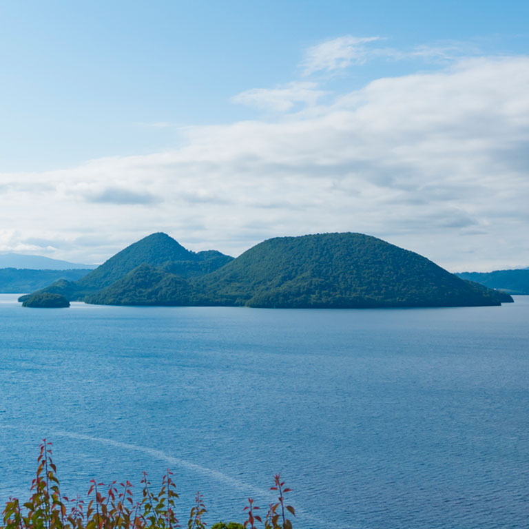 洞爺湖・有珠山ジオパ一クと登別コース